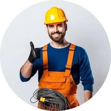 Eletricista para Emergência Elétrica em Santo André – Atendimento 24h Eletricista para emergência elétrica em Santo André realizando reparo no quadro elétrico